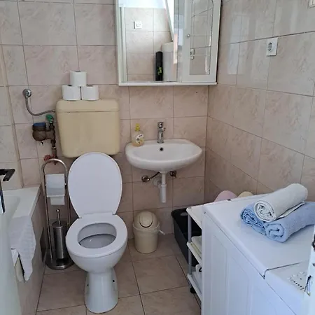 Center شقة